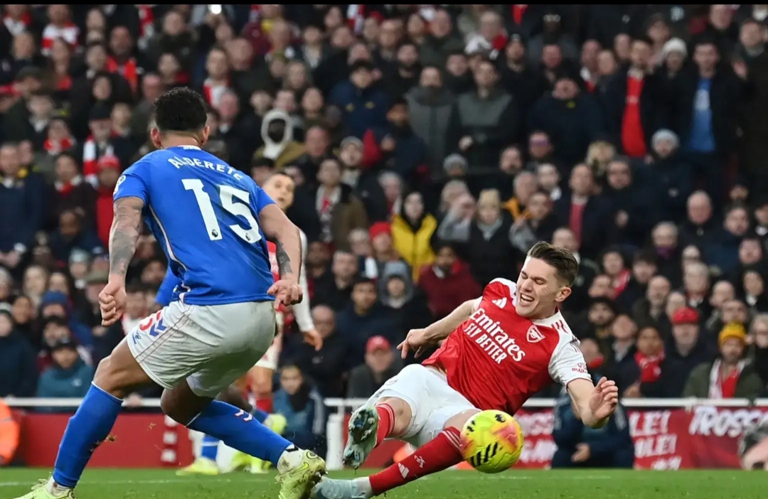 Brace Viktor Gyokeres Tempatkan Arsenal di Puncak Liga Inggris dengan Keunggulan Sembilan Poin