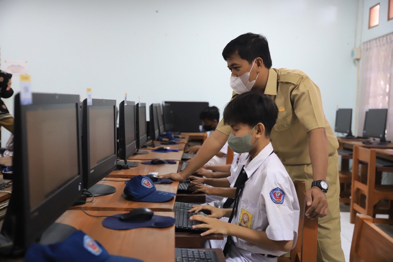 Mahasiswa dan Pelajar di Kota Tangerang Dilatih Karya Tulis Sejarah