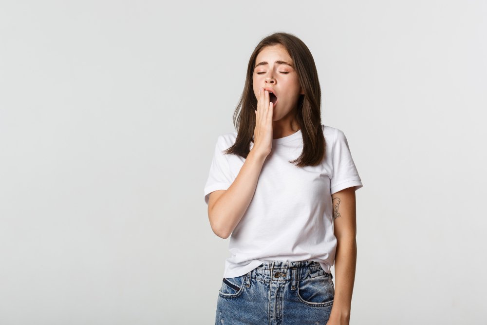 Sering Mengantuk Setelah Makan? Ini Faktor yang Menyebabkan Rasa Ngantuk Setelah Makan