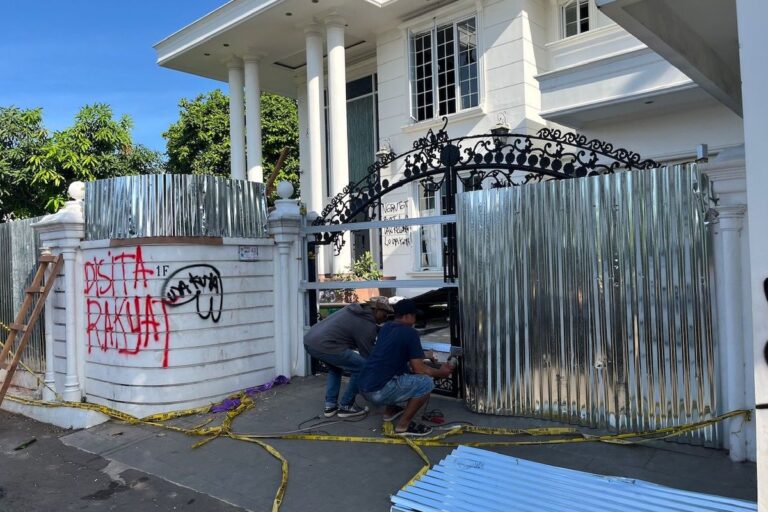 Terungkap, Anak di Bawah Umur Curi Kucing dan Sofa Saat Penjarahan Rumah Uya Kuya