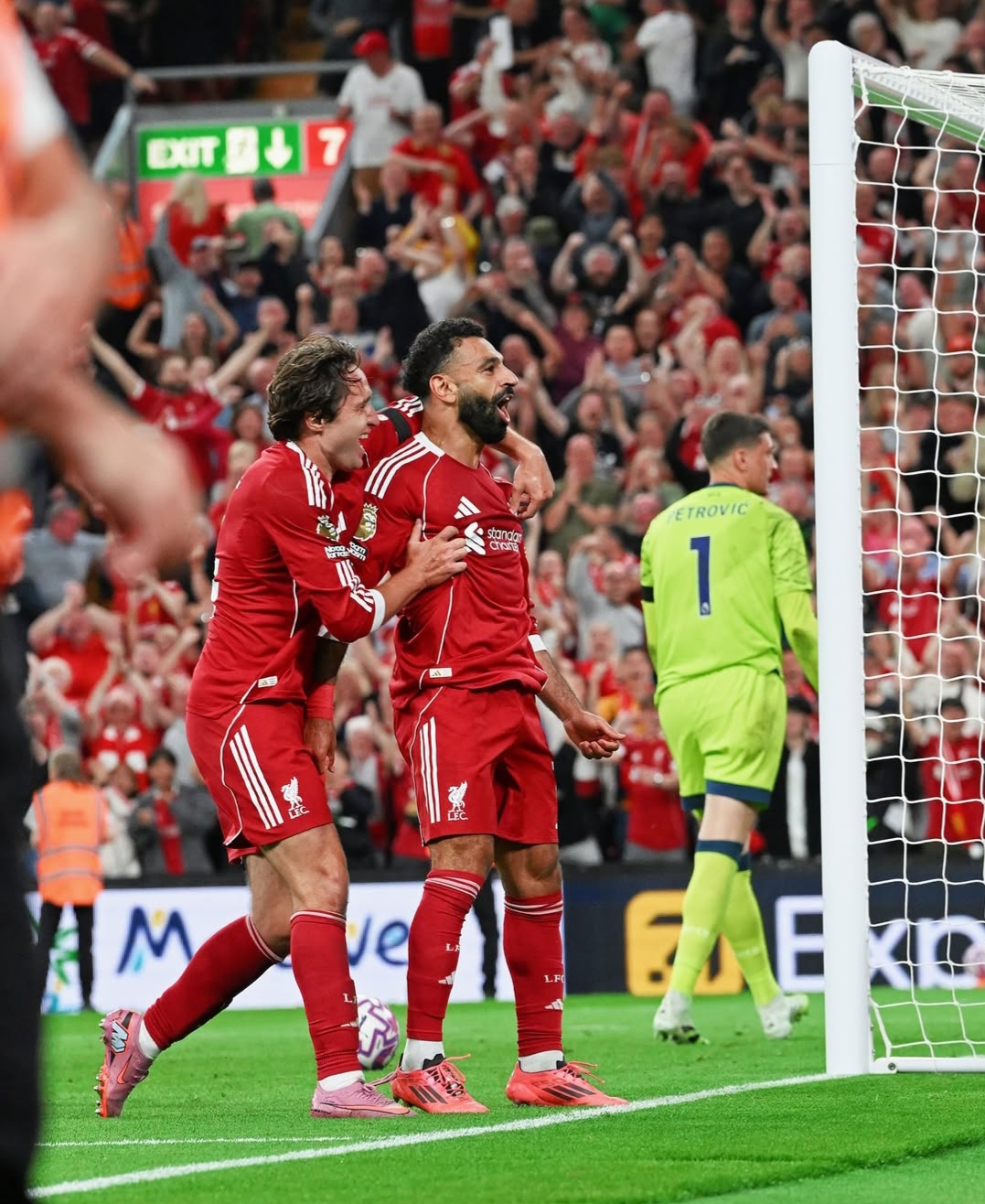 Rasisme Warnai Kemenangan Liverpool atas Bournemouth dalam Laga Pembuka di Anfield