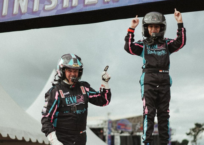 Rifat Sungkar dan El Mayka Sungkar Kembali Menjadi yang Tercepat di Grup R Kejurnas Sprint Rally 2025 