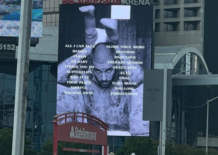 Justin Bieber Luncurkan Album Dedikasi untuk Istri dan Putranya