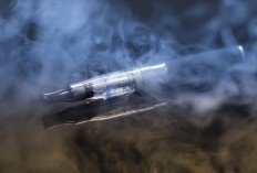 Lebih Bahaya Mana Vape atau Rokok? Begini Penjelasannya 