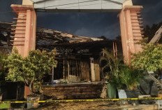 Bau Hangus Masih Terasa di Lokasi Kebakaran Taman Puring 
