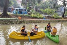 Wisata Perahu Kano Kota Tangerang Diserbu Warga, Ada Dua Pilihan Rute Lho